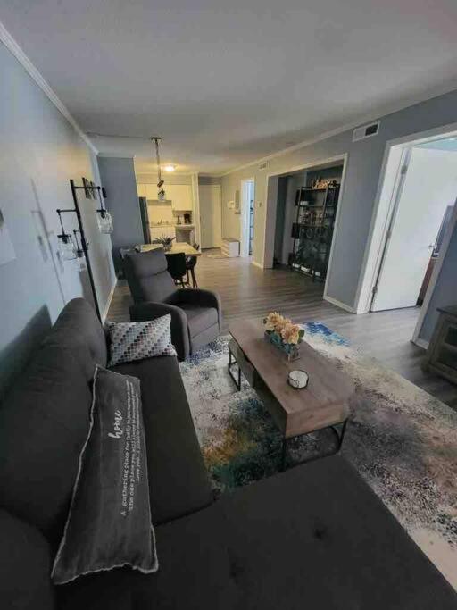 2022 Renovated 2-Bdrm Cozy, Lovely Condo W/Parking! Хилтон-Хед-Айленд Экстерьер фото