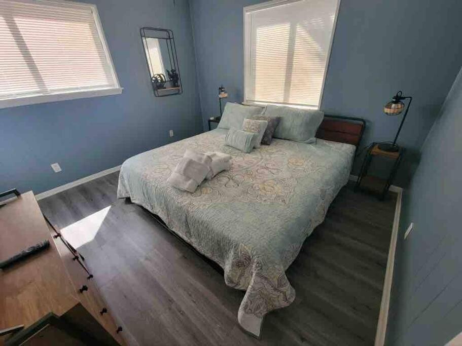 2022 Renovated 2-Bdrm Cozy, Lovely Condo W/Parking! Хилтон-Хед-Айленд Экстерьер фото